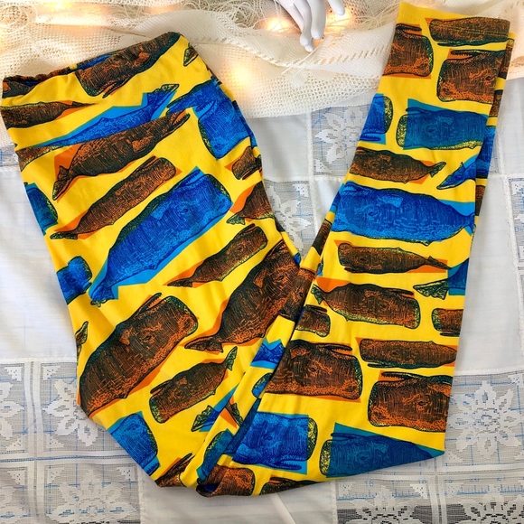 LuLaRoe Pants - 🐳 LuLaRoe whale leggings [used]
